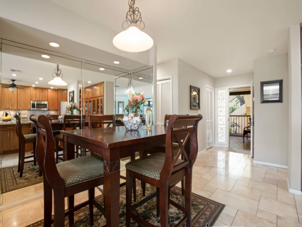 Luxurious 6-Bedroom Retreat in Kaanapali
